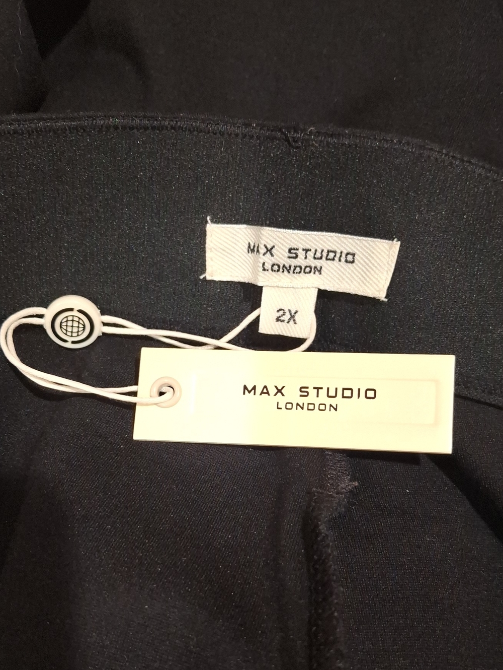 Women's Trousers - Picture 12 of 13